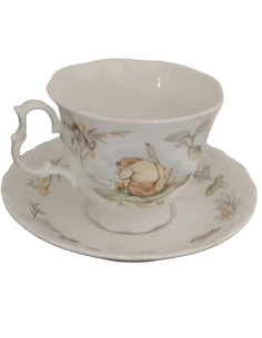 1986 Royal Albert Beatrix Potter Jeremy Fisher Teacup and Saucer Set